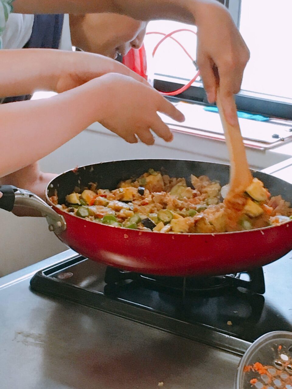 8/4(月)二子玉川開催! 夏休み親子野菜レッスン「スパイスカレー作り」の画像|親子★横浜野菜キッチン|高崎順子